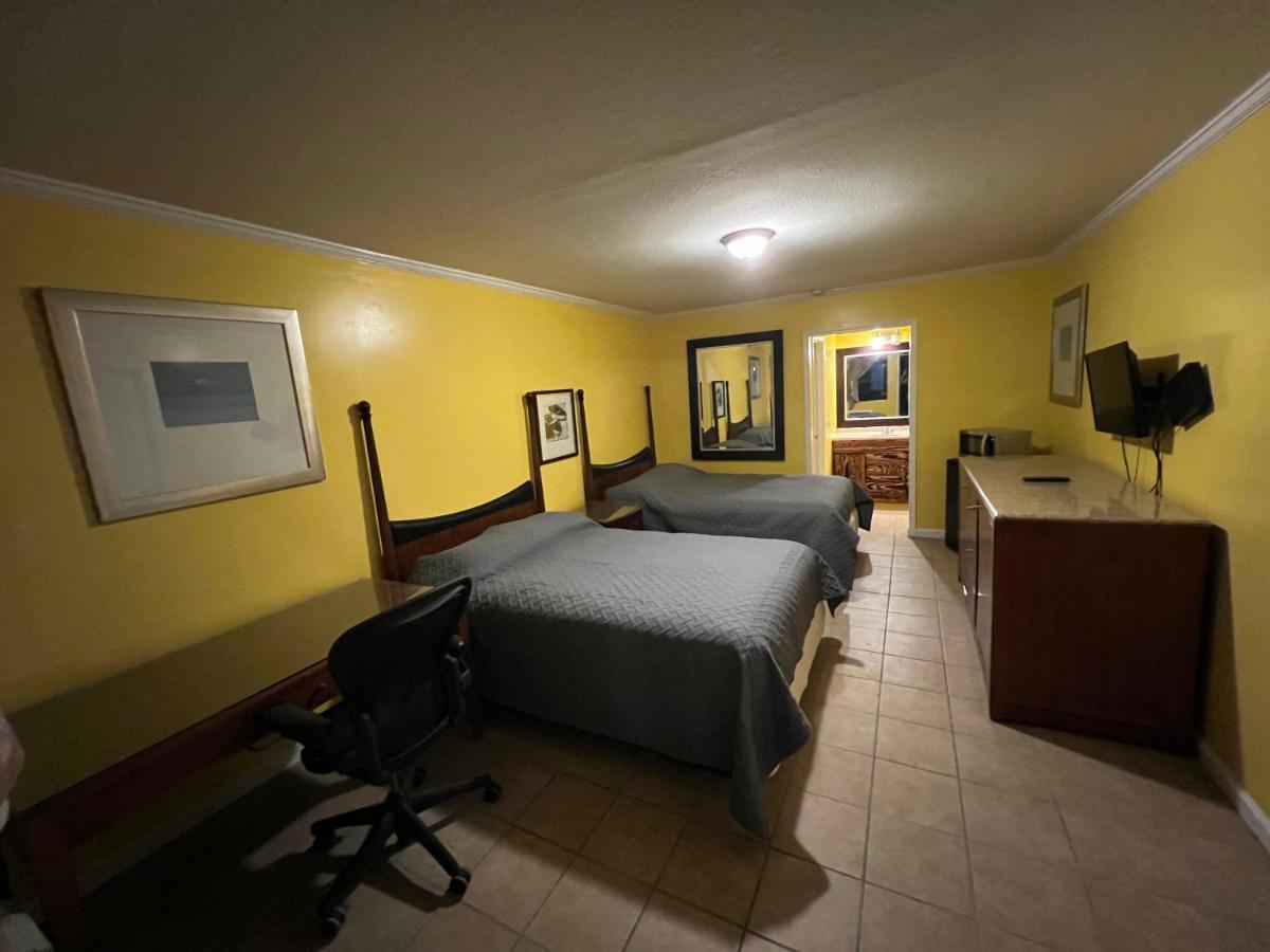 Dragon Inn & Suites Fayette Exteriör bild