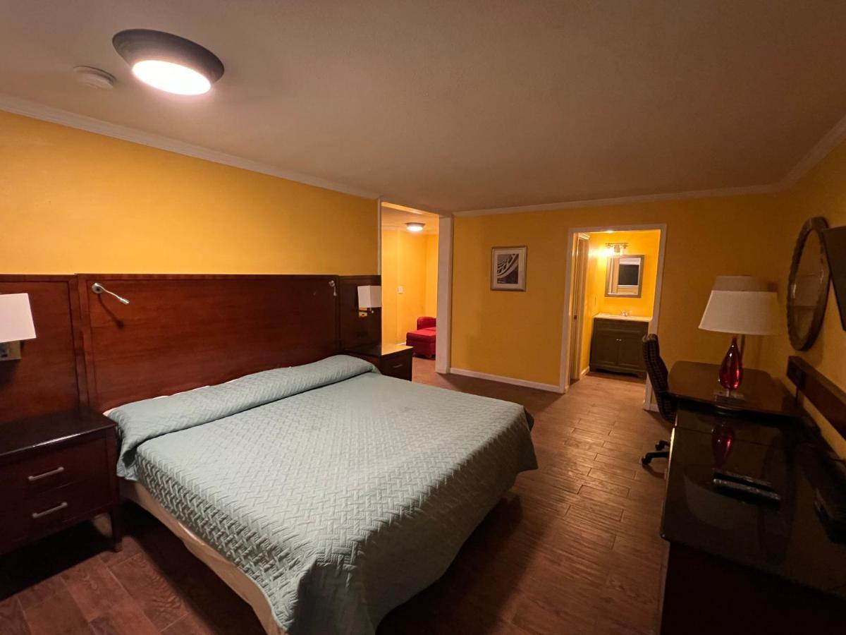 Dragon Inn & Suites Fayette Exteriör bild